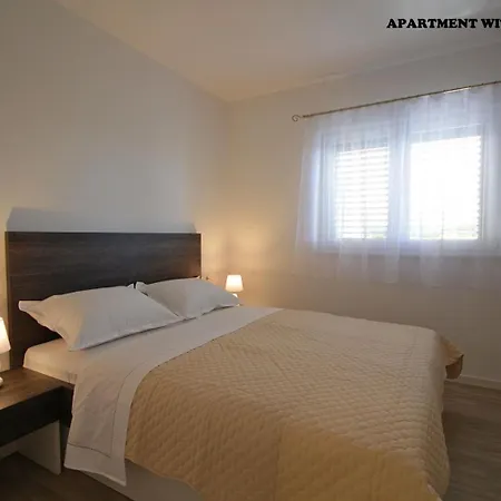 Appartamento Juranovic Ii Makarska