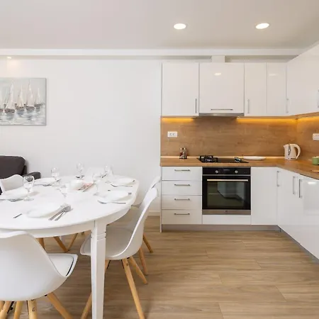 Apartment Juranovic Ii